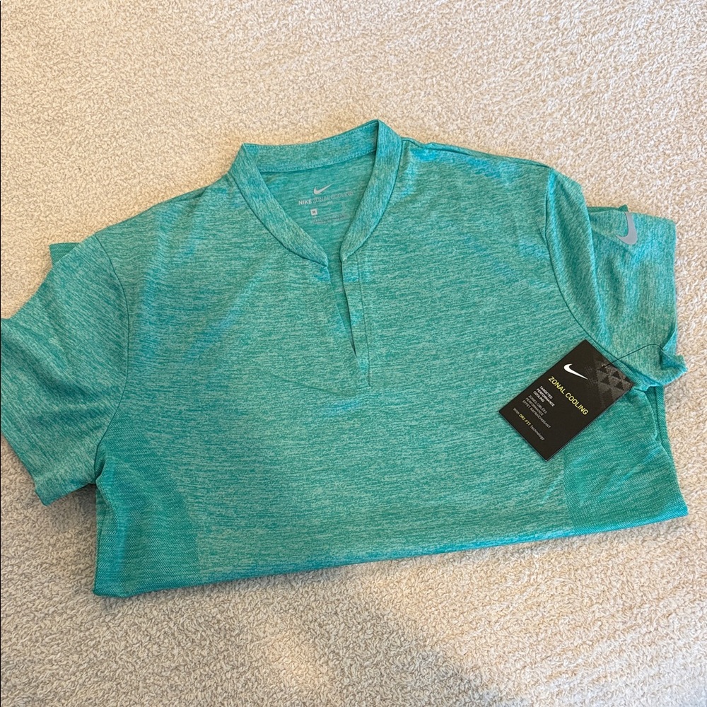 Nike Women’s Green Heather Performance Top